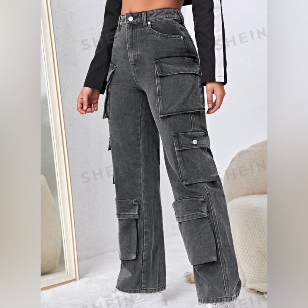 Dark Grey Cargos with extra pockets. Originally bought from Shein. Worn Once